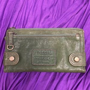Fossil wallet